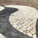 昭通 黄金麻冰裂纹地铺石工地铺装案例