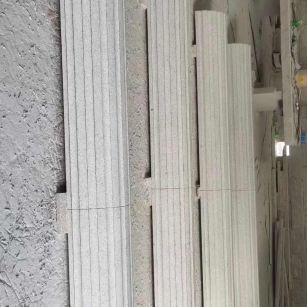 昭通 花岗岩厂家带你看白麻花岗岩门楼大柱柱皮