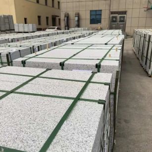 昭通 白麻花岗岩5.0公分荔枝面地铺石