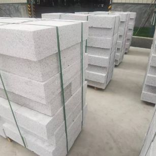 昭通 白麻花岗岩路沿石，立缘石，平缘石，路牙石，道牙石，马路牙子等