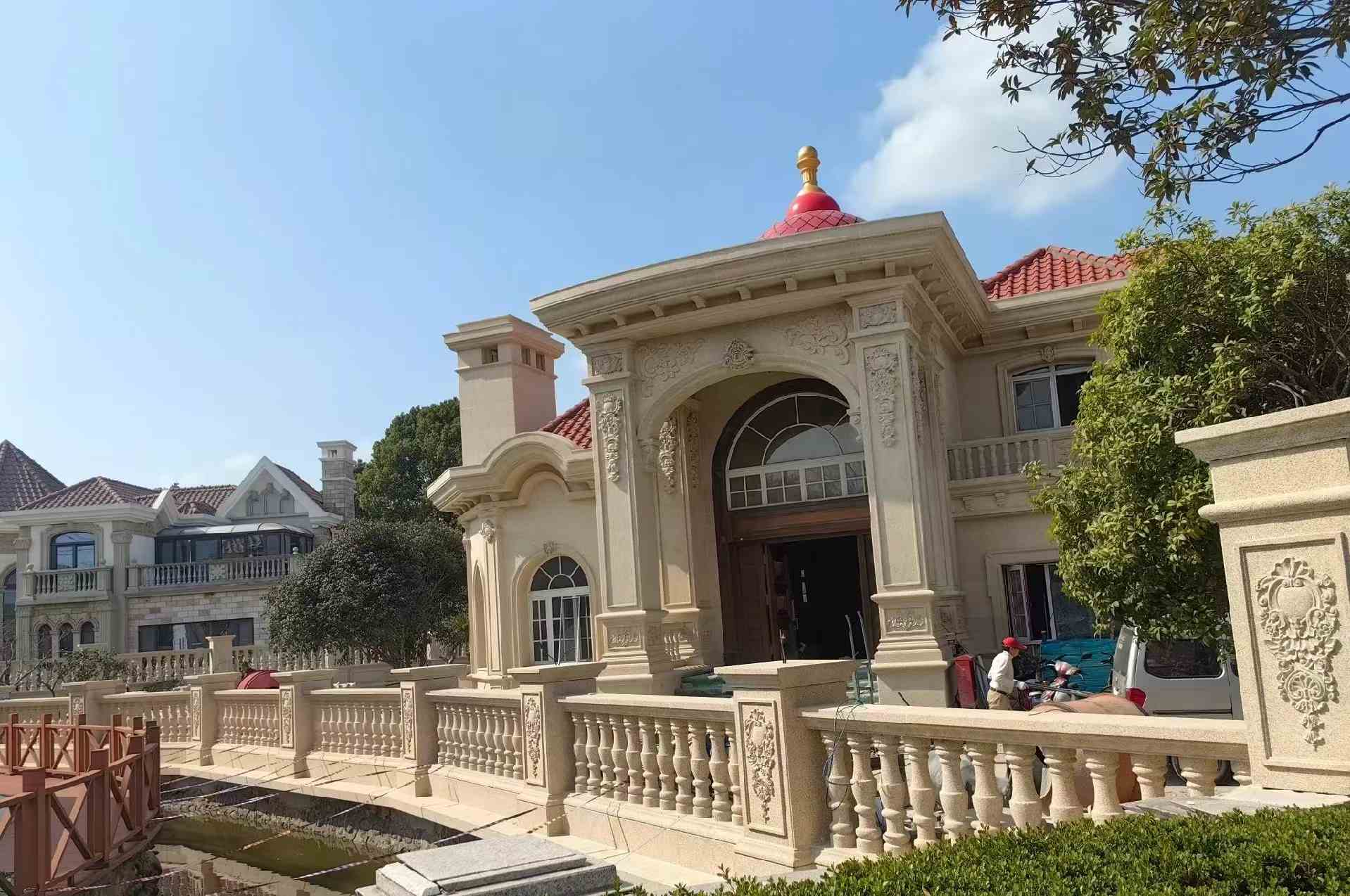 昭通 黄金麻花岗岩欧式别墅