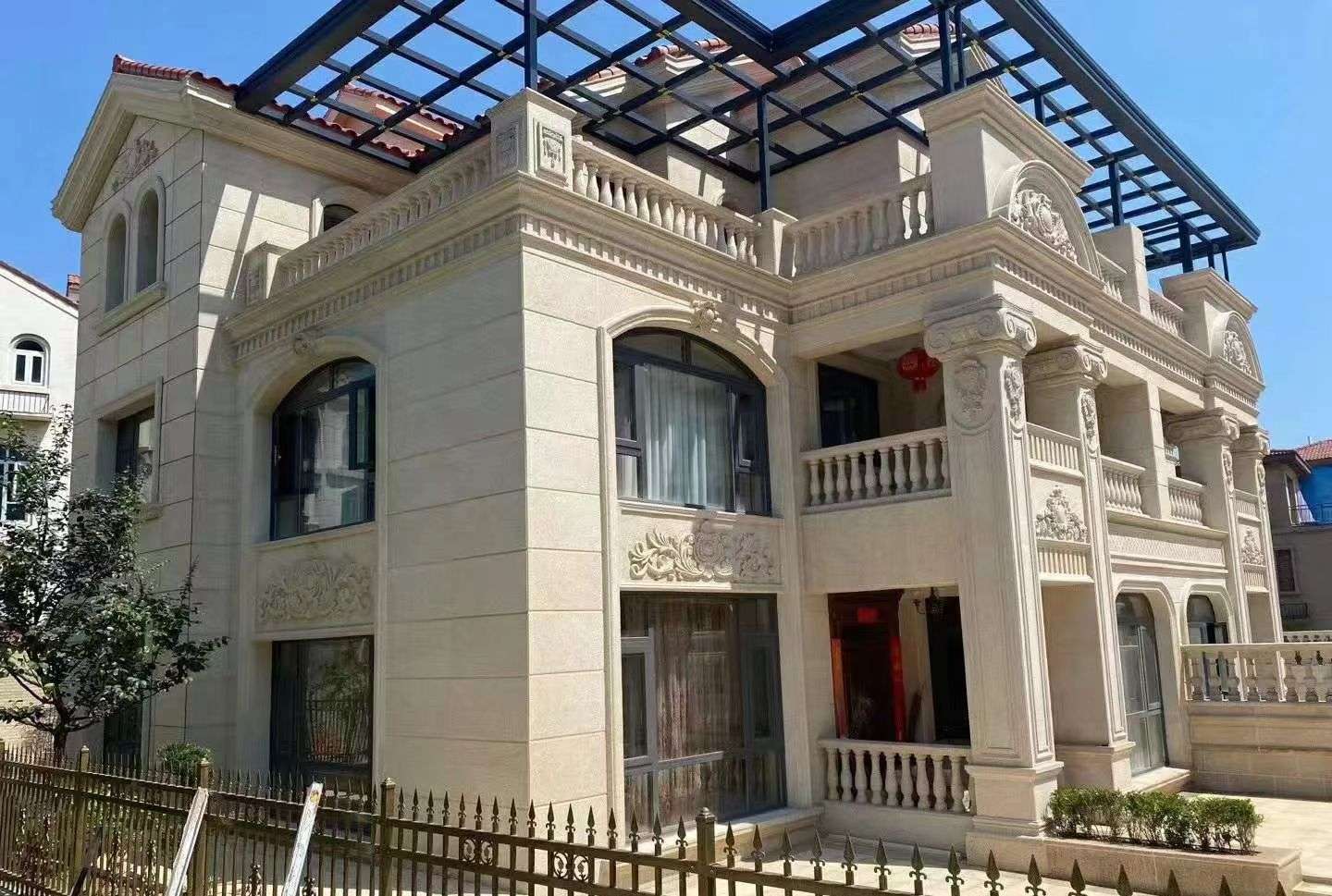 昭通 黄金麻花岗岩荔枝面别墅外墙干挂